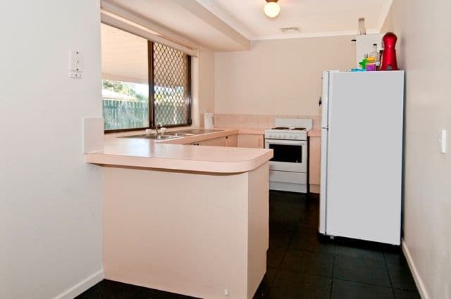 19 Timperley Court, MARSDEN QLD 4132, Marsden - Thumbnail 6