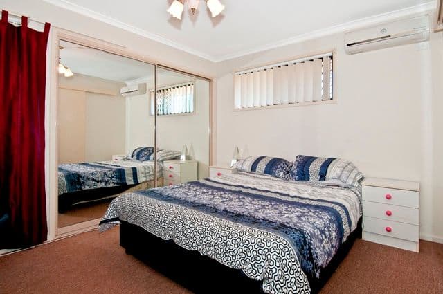19 Timperley Court, MARSDEN QLD 4132, Marsden - Thumbnail 7