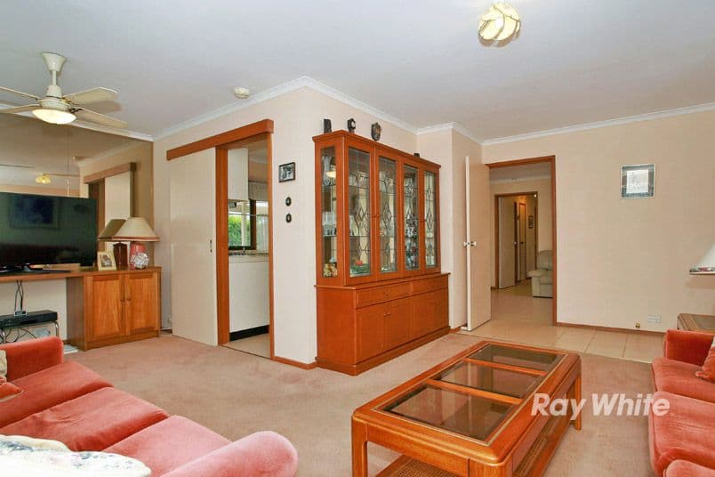 26 Broadwalk Grove, ENDEAVOUR HILLS VIC 3802, Endeavour Hills - Thumbnail 5