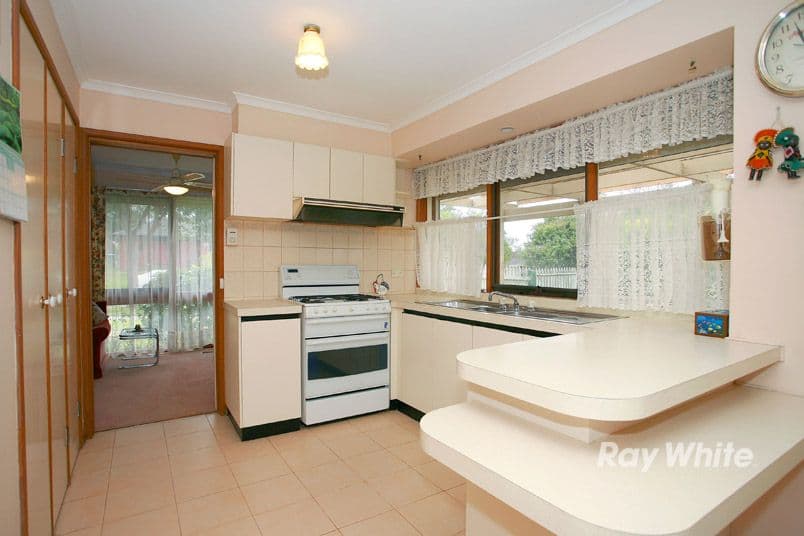 26 Broadwalk Grove, ENDEAVOUR HILLS VIC 3802, Endeavour Hills - Thumbnail 8