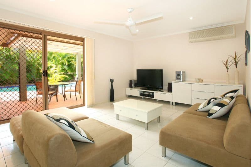 61 Cayman Drive, CLEAR ISLAND WATERS QLD 4226, Clear Island Waters - Thumbnail 7