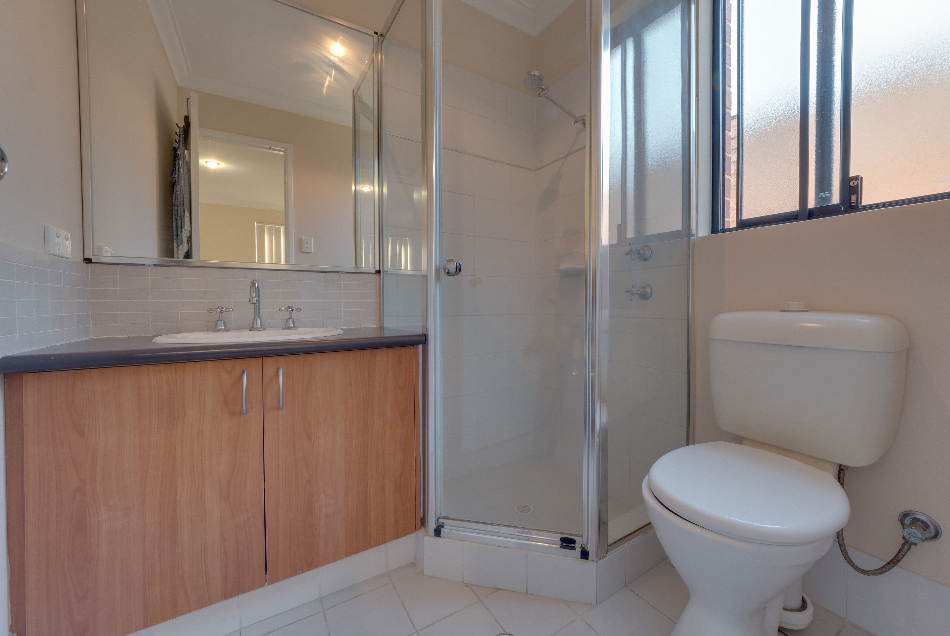21 Albion Street, East Cannington WA 6107, East Cannington - Thumbnail 4