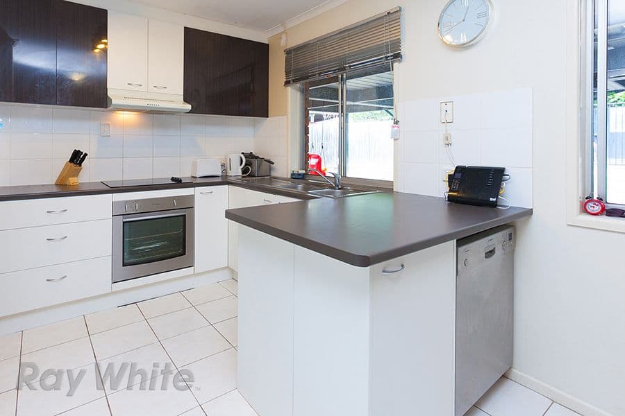 23 Czarnecki Street, CAMIRA QLD 4300, Camira - Thumbnail 4