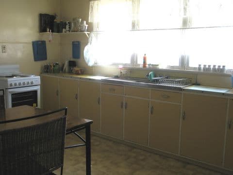 13 BOWDEN, PITTSWORTH QLD 4356, Pittsworth - Thumbnail 2