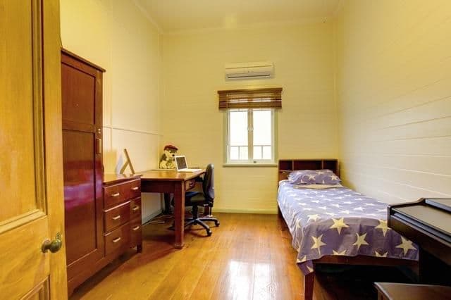 153 Francis Street, WEST END QLD 4810, West End - Thumbnail 5