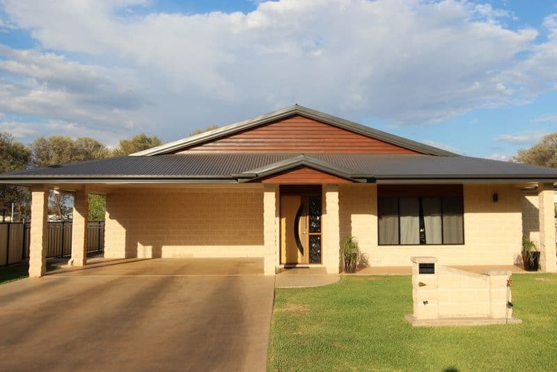 9 High Street, CHARLEVILLE QLD 4470, Charleville - Image 1