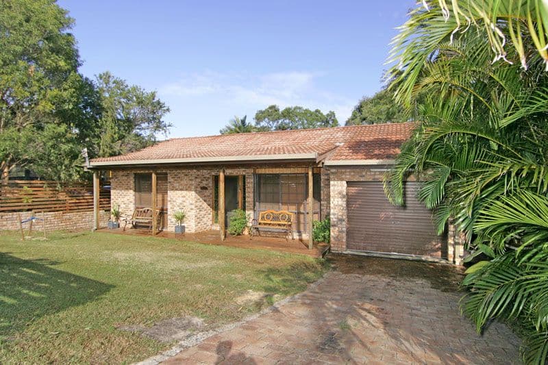 16 Marlowe Road, BATEAU BAY NSW 2261, Bateau Bay - Image 1