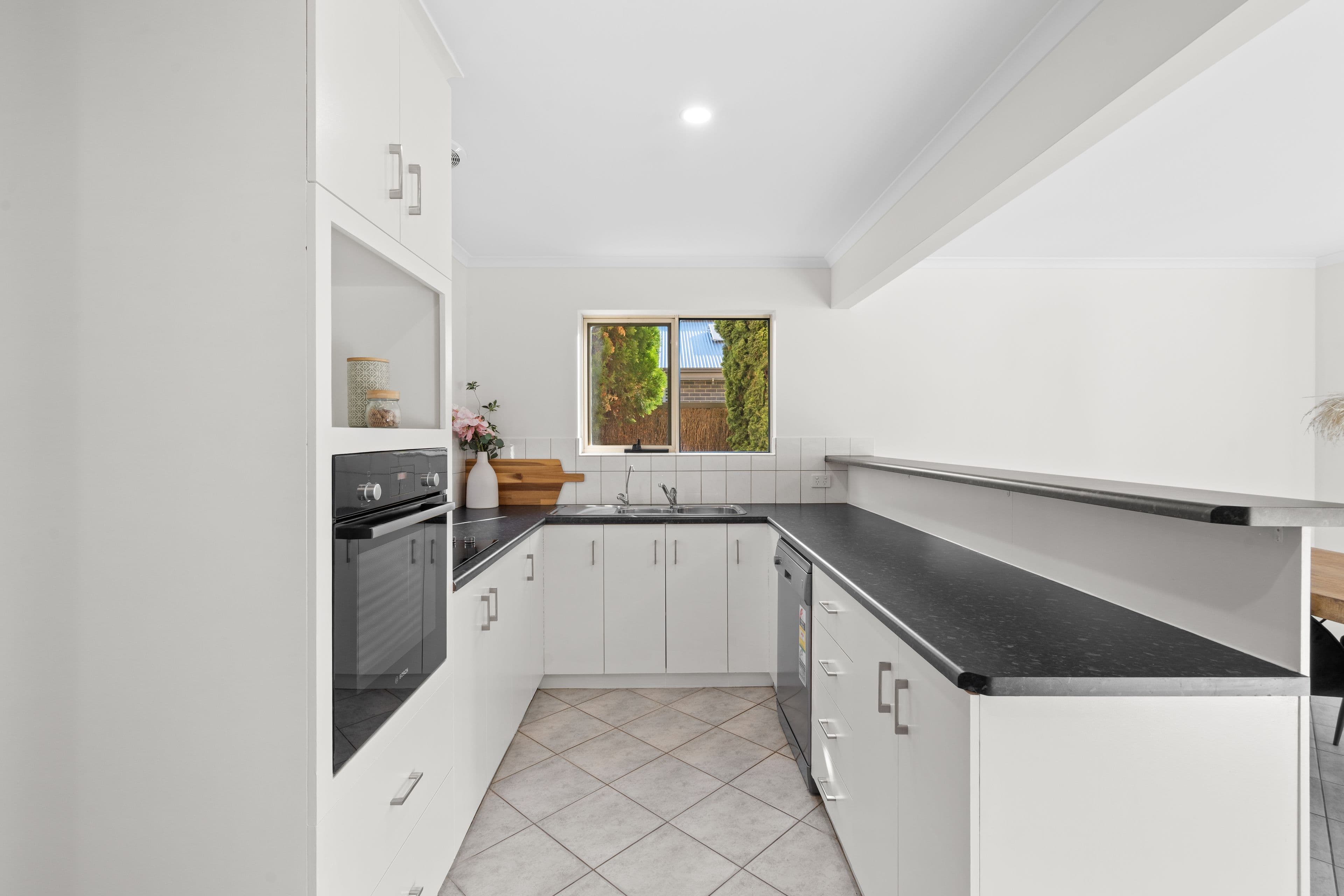 54 Shephard Street, Hove SA 5048, Hove - Thumbnail 3