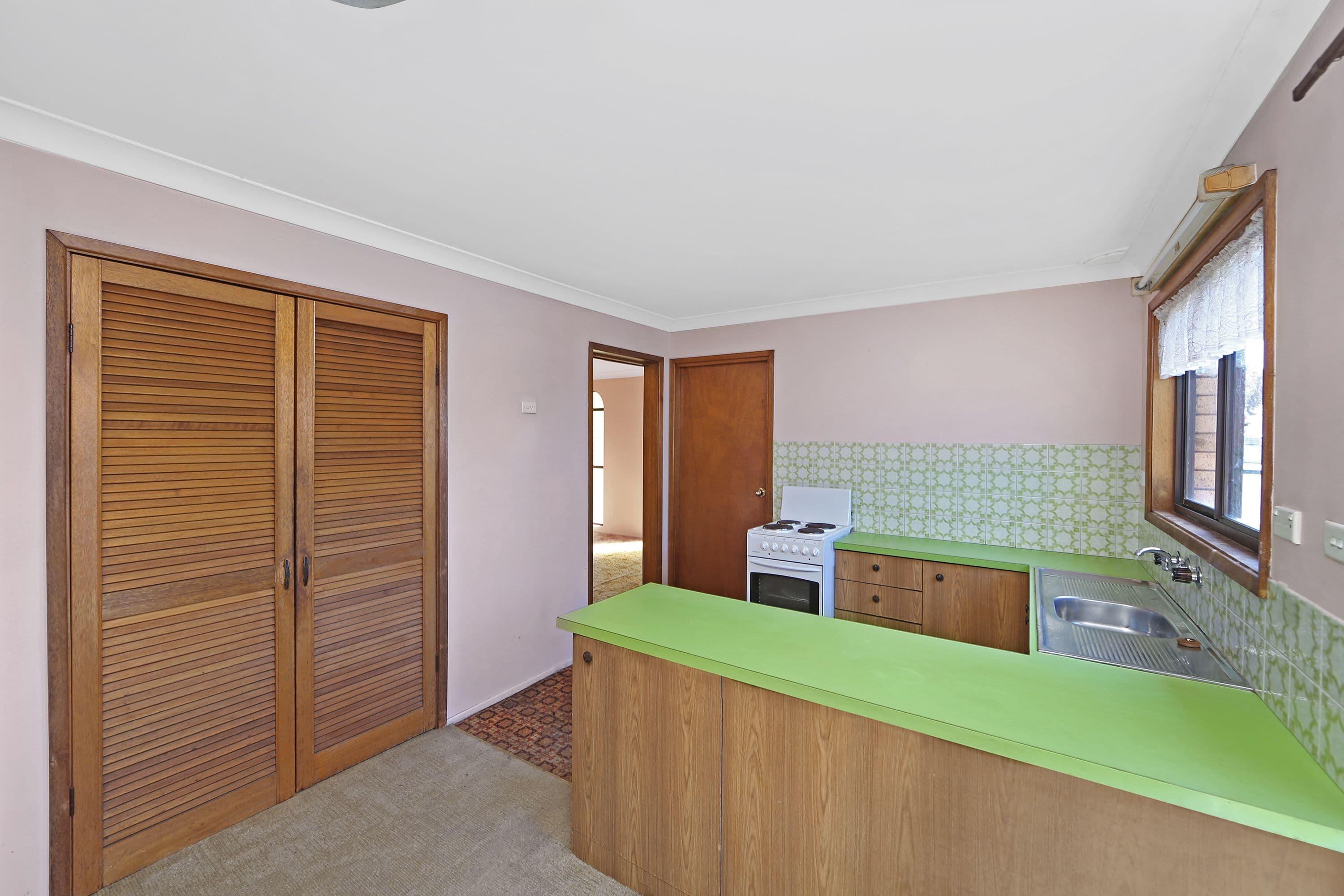 526 The Entrance Road, Bateau Bay - Thumbnail 2