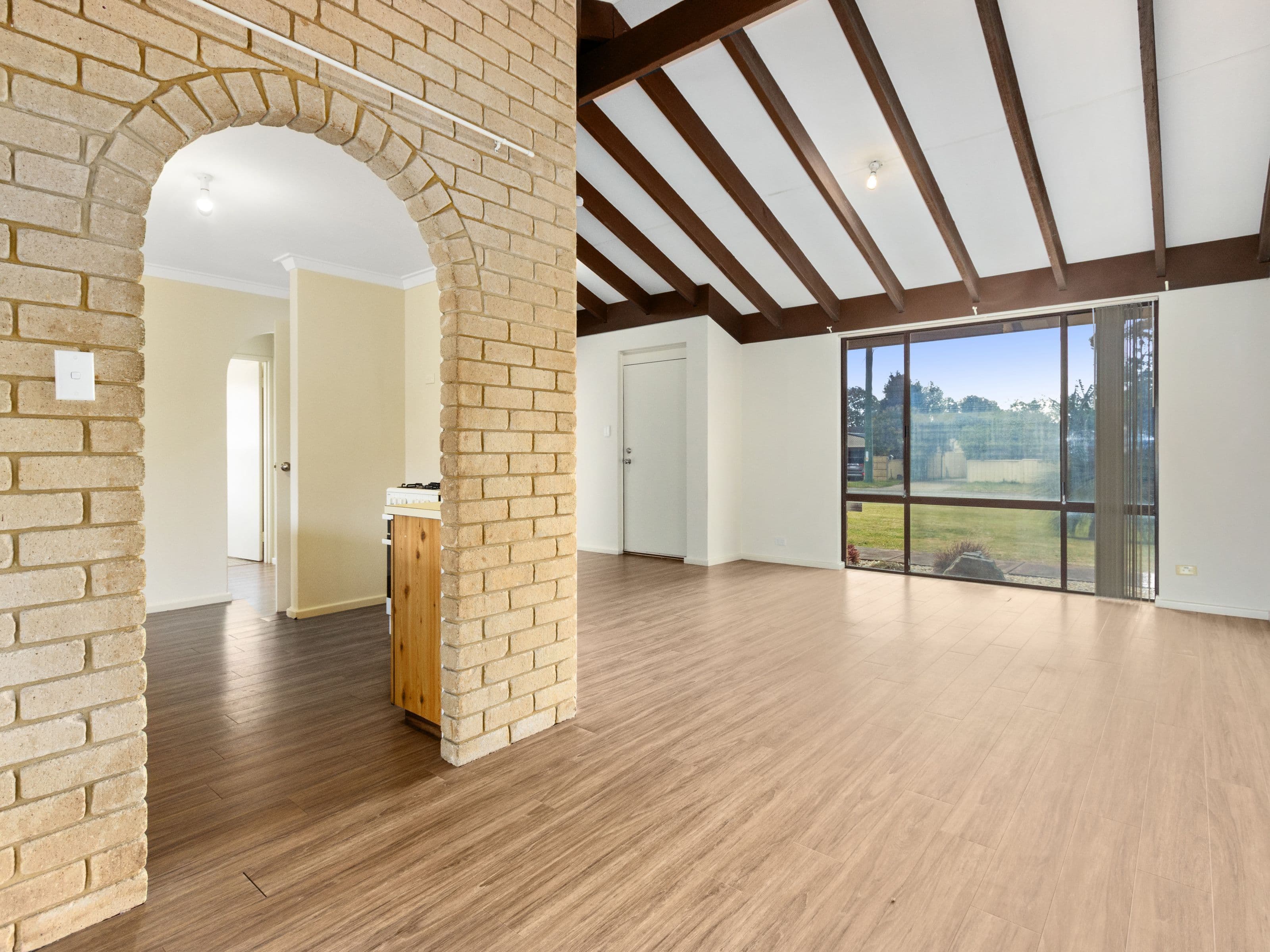 12 Lincoln Road, Forrestfield WA 6058, Forrestfield - Thumbnail 5