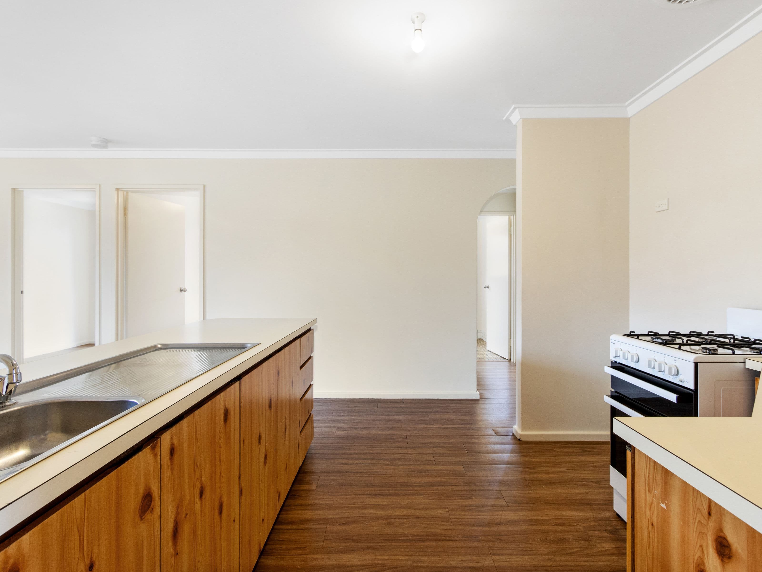 12 Lincoln Road, Forrestfield WA 6058, Forrestfield - Thumbnail 6