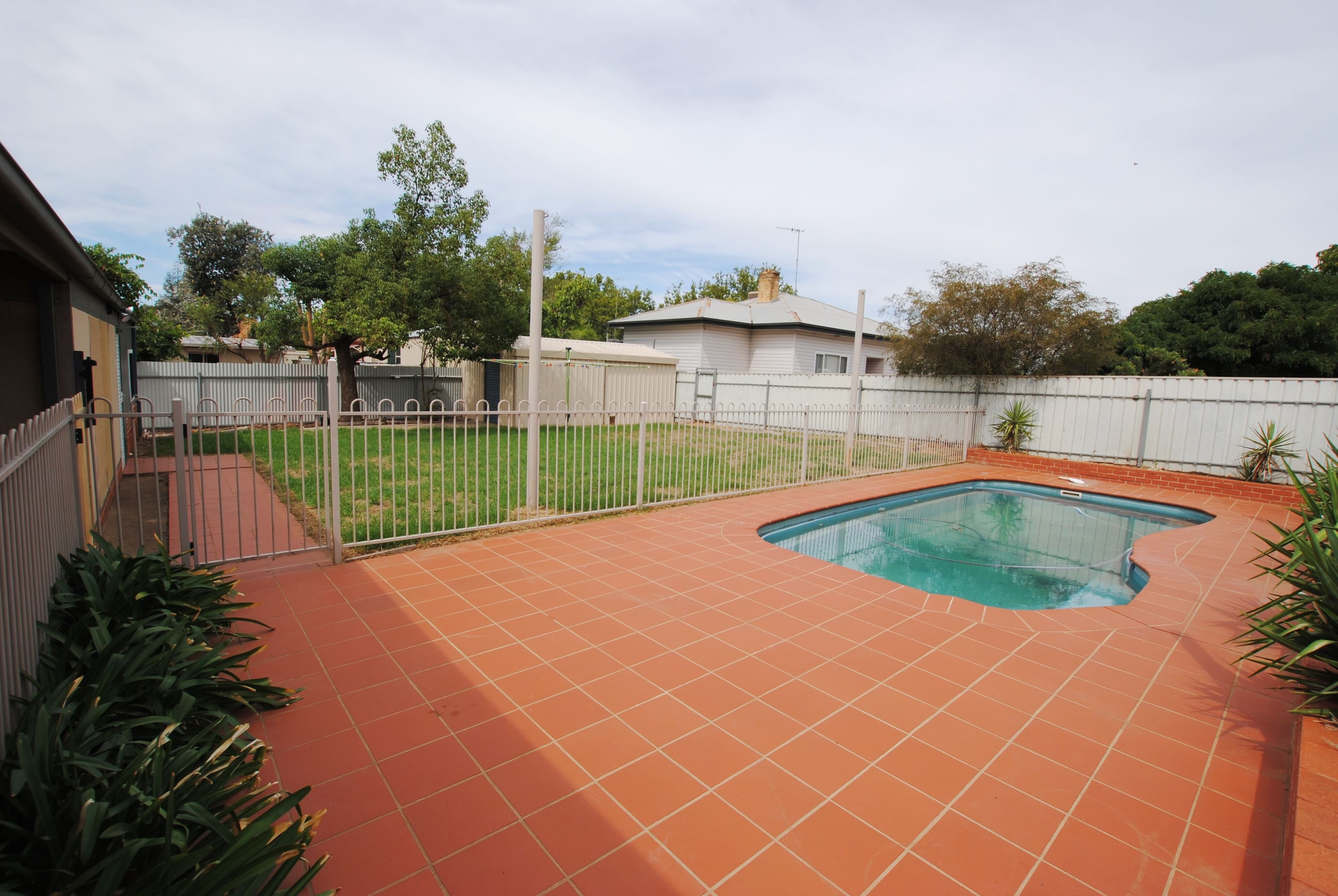 72 Bromfield Street, Griffith - Thumbnail 3