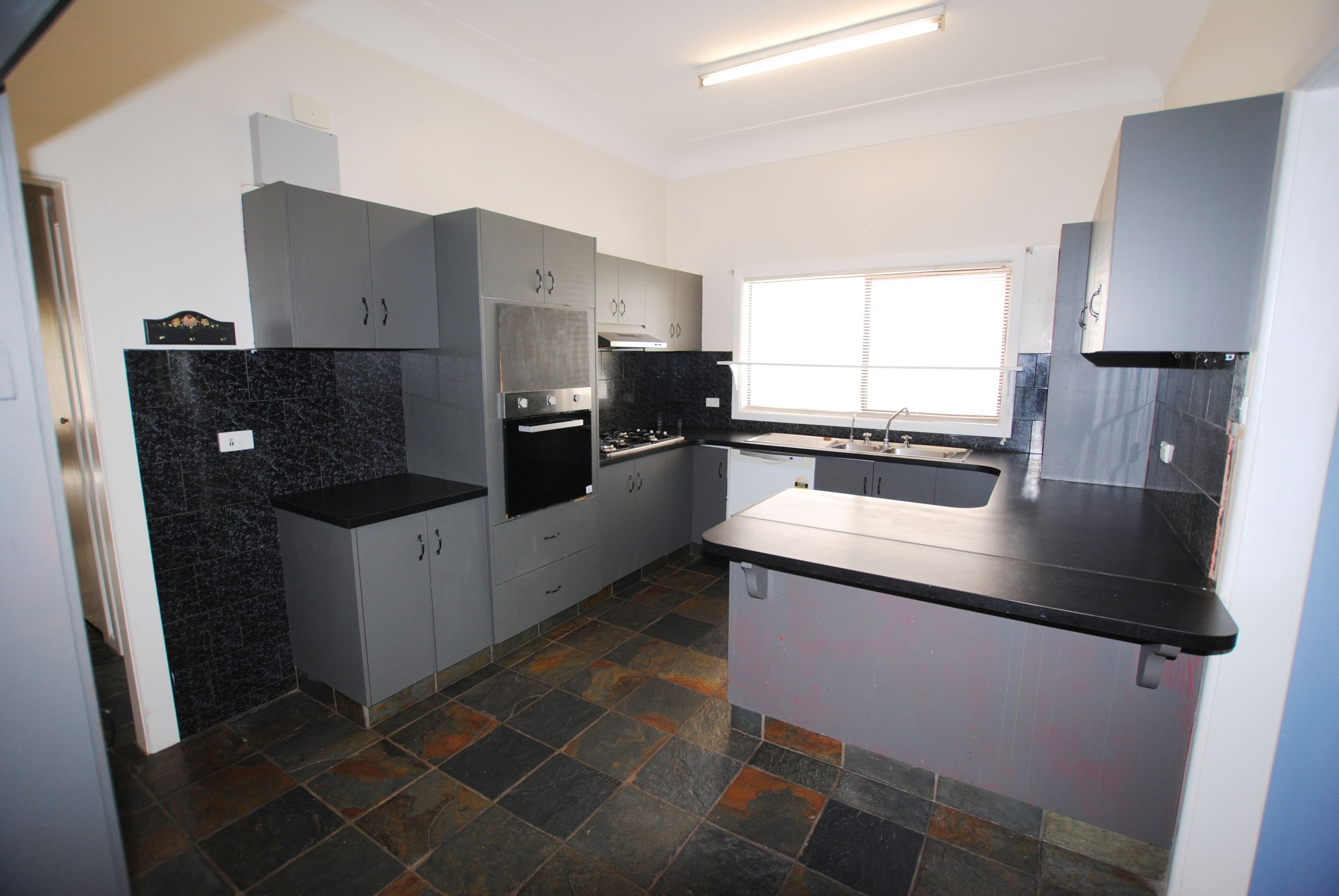 72 Bromfield Street, Griffith - Thumbnail 5