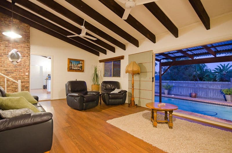 5 Kurrambee Avenue, ASHMORE QLD 4214, Ashmore - Thumbnail 5