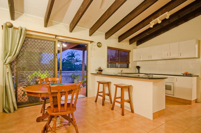 5 Kurrambee Avenue, ASHMORE QLD 4214, Ashmore - Thumbnail 8