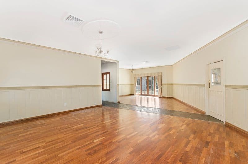 319 Kelso Drive, Kelso QLD 4815, Kelso - Thumbnail 4