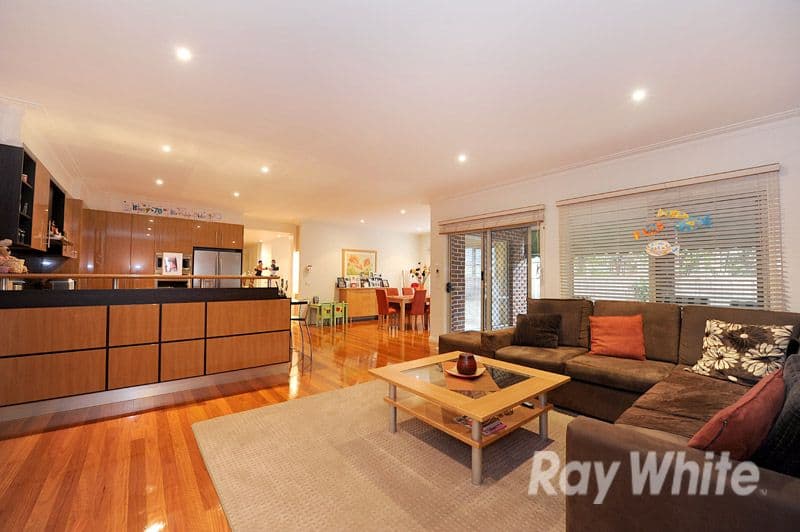 70 Langhorne Crescent, ROWVILLE VIC 3178, Rowville - Thumbnail 5
