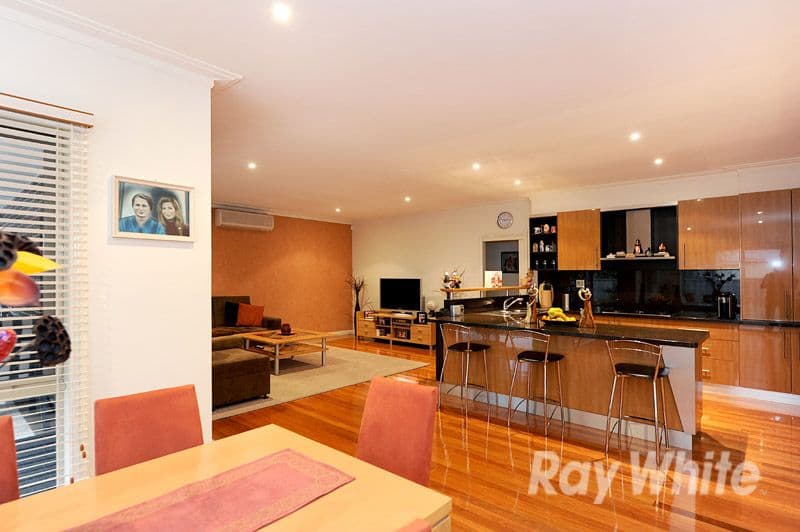 70 Langhorne Crescent, ROWVILLE VIC 3178, Rowville - Thumbnail 6