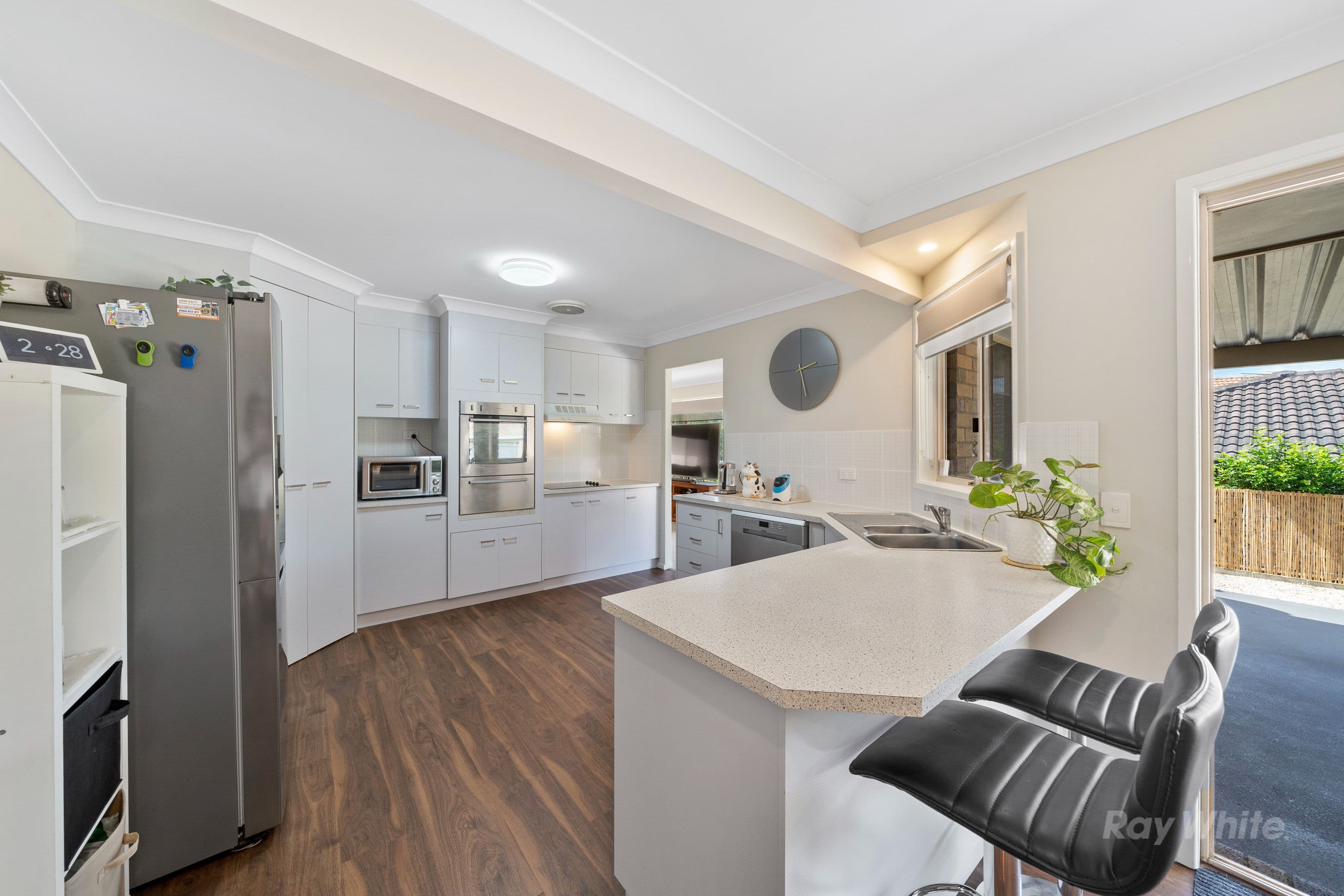 31 Mewing Court, Windaroo QLD 4207, Windaroo - Thumbnail 3