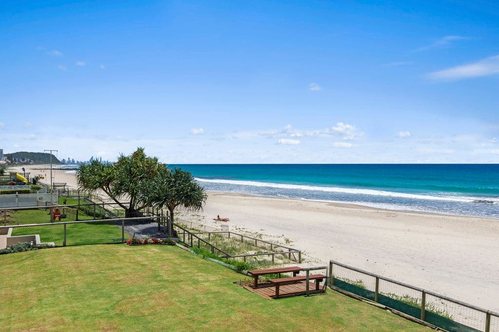 81 Jefferson Lane, Palm Beach QLD 4221, Palm Beach - Thumbnail 2