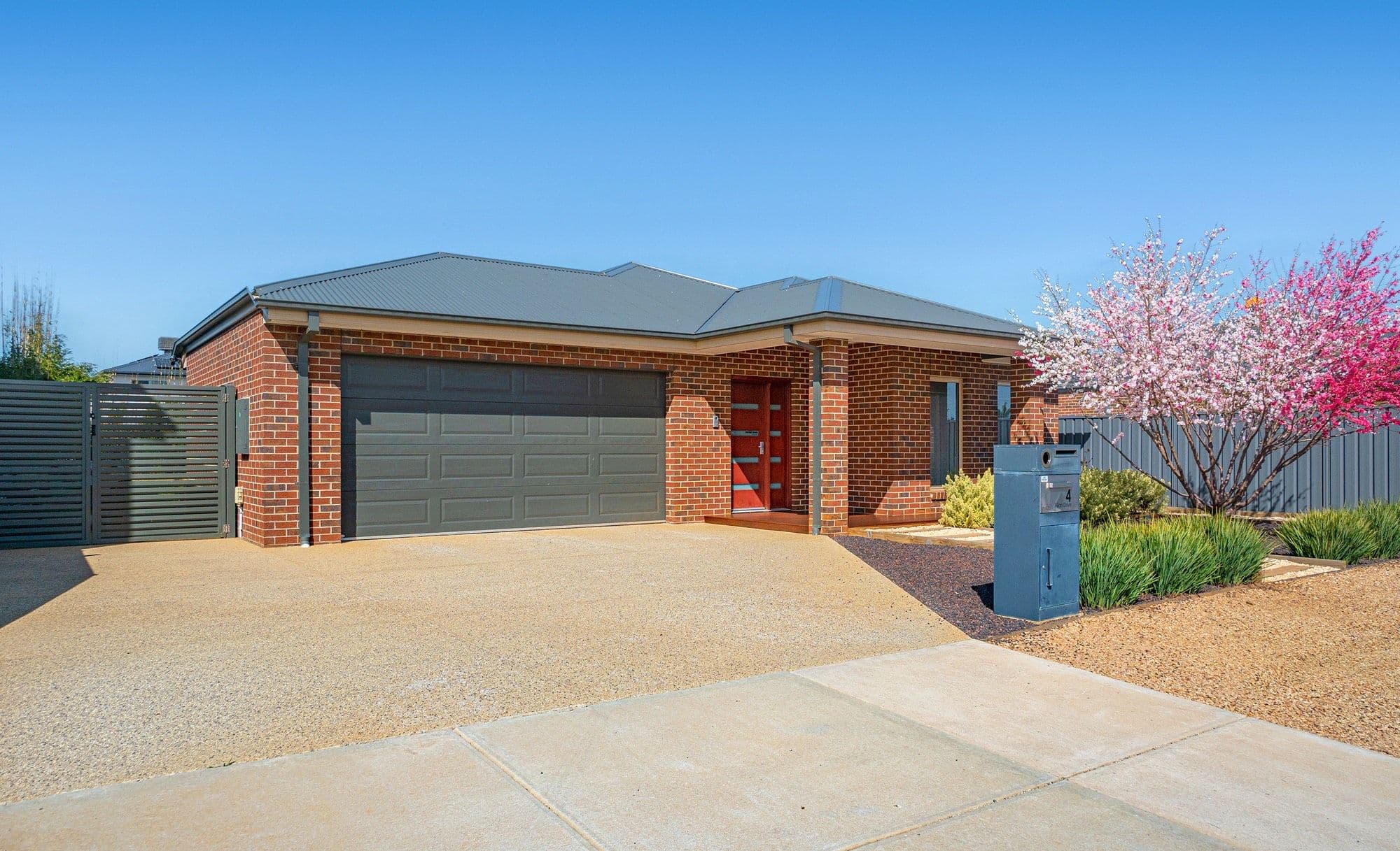 4 Allan Drive, Darley VIC 3340, Darley - Thumbnail 3