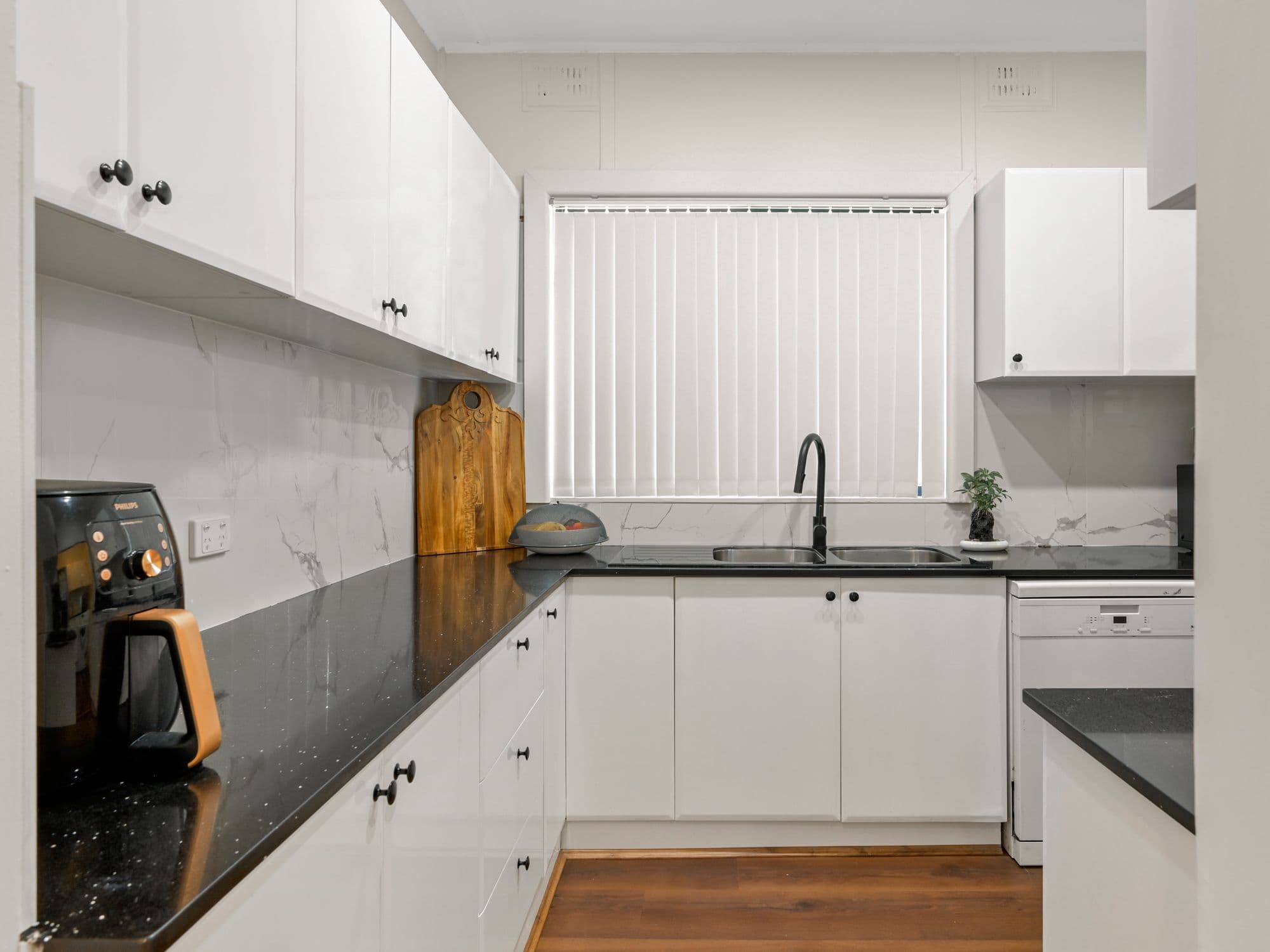 73 Lithgow Street, Campbelltown NSW 2560, Campbelltown - Thumbnail 8