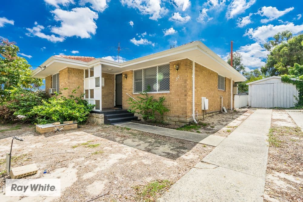 32 Butterick Place, Girrawheen WA 6064, Girrawheen - Image 1