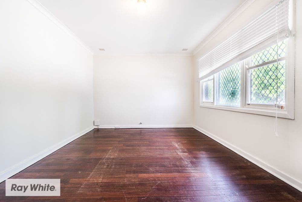 32 Butterick Place, Girrawheen WA 6064, Girrawheen - Thumbnail 3