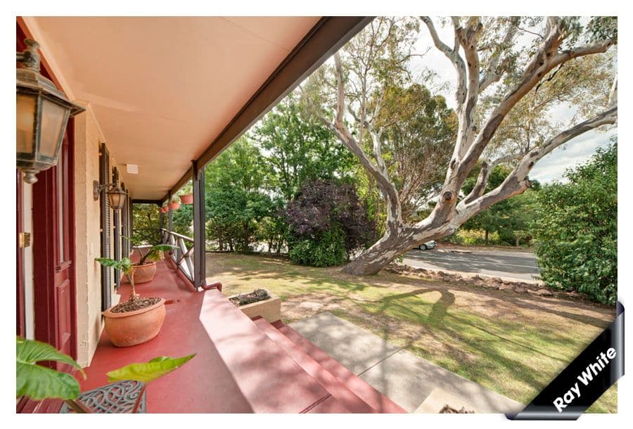 11 Carr Crescent, WANNIASSA ACT 2903, Wanniassa - Thumbnail 2