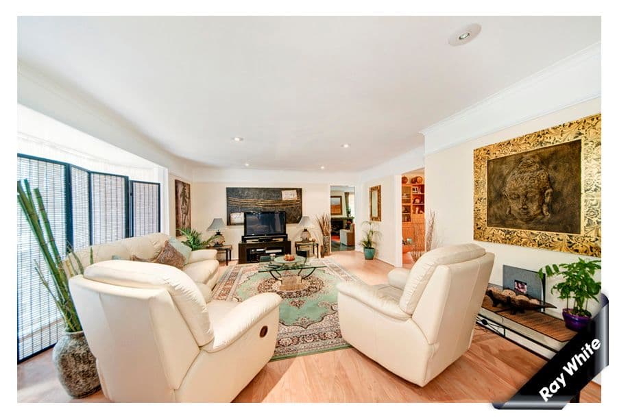 11 Carr Crescent, WANNIASSA ACT 2903, Wanniassa - Thumbnail 3