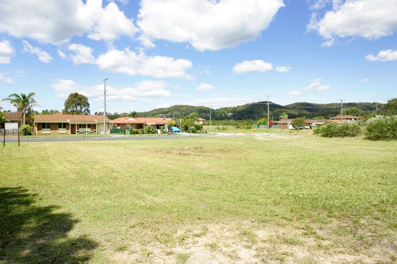 39  Rotherham Street, BATEAU BAY NSW 2261, Bateau Bay - Thumbnail 2