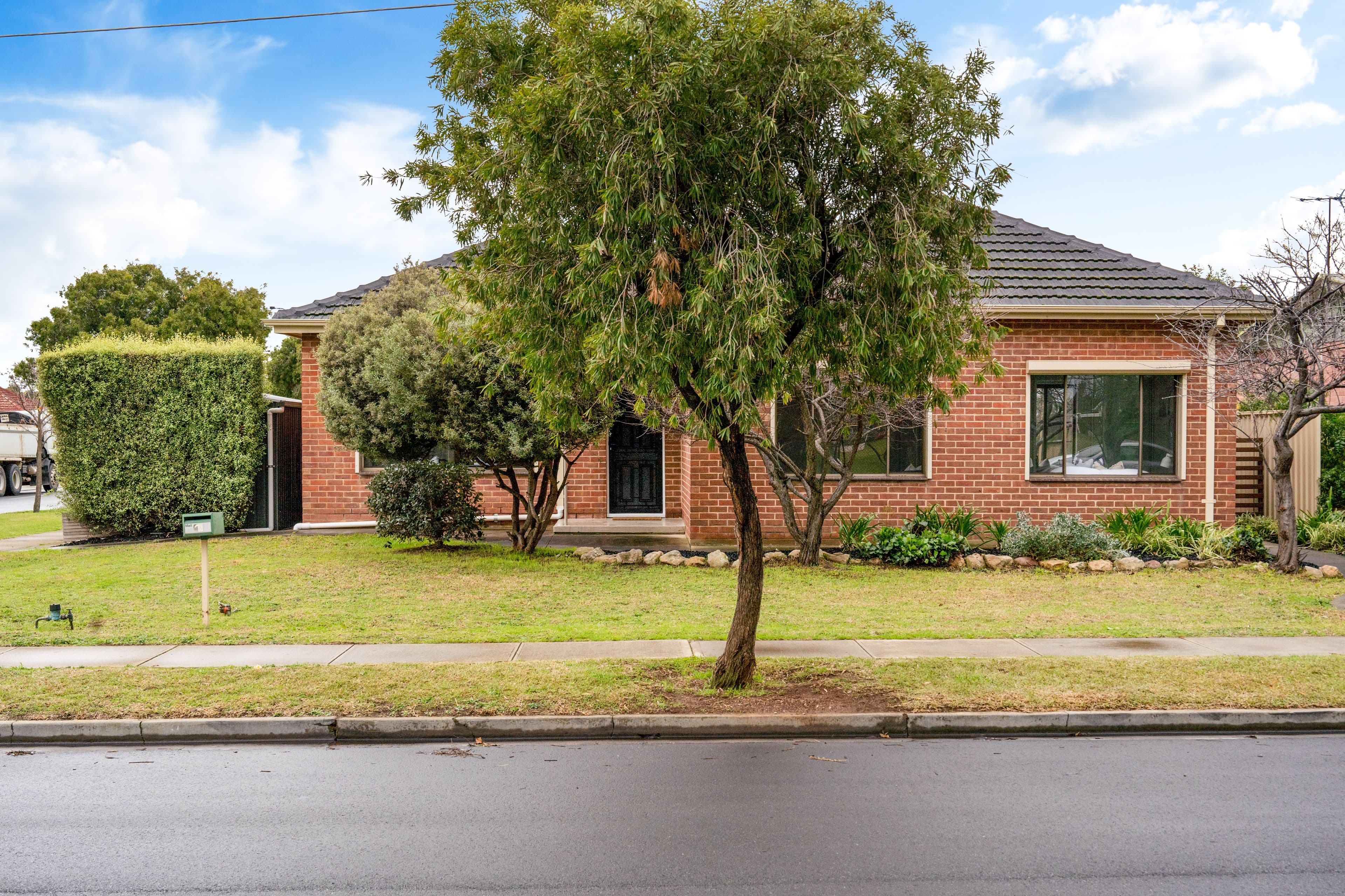 18 Sarnia Avenue, Clearview SA 5085, Clearview - Image 1