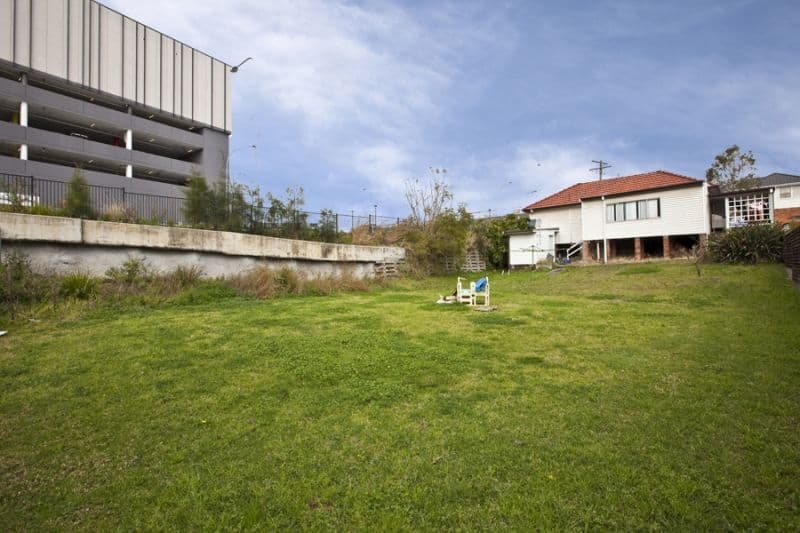 1 Hallvert Crescent, CHARLESTOWN NSW 2290, Charlestown - Thumbnail 5