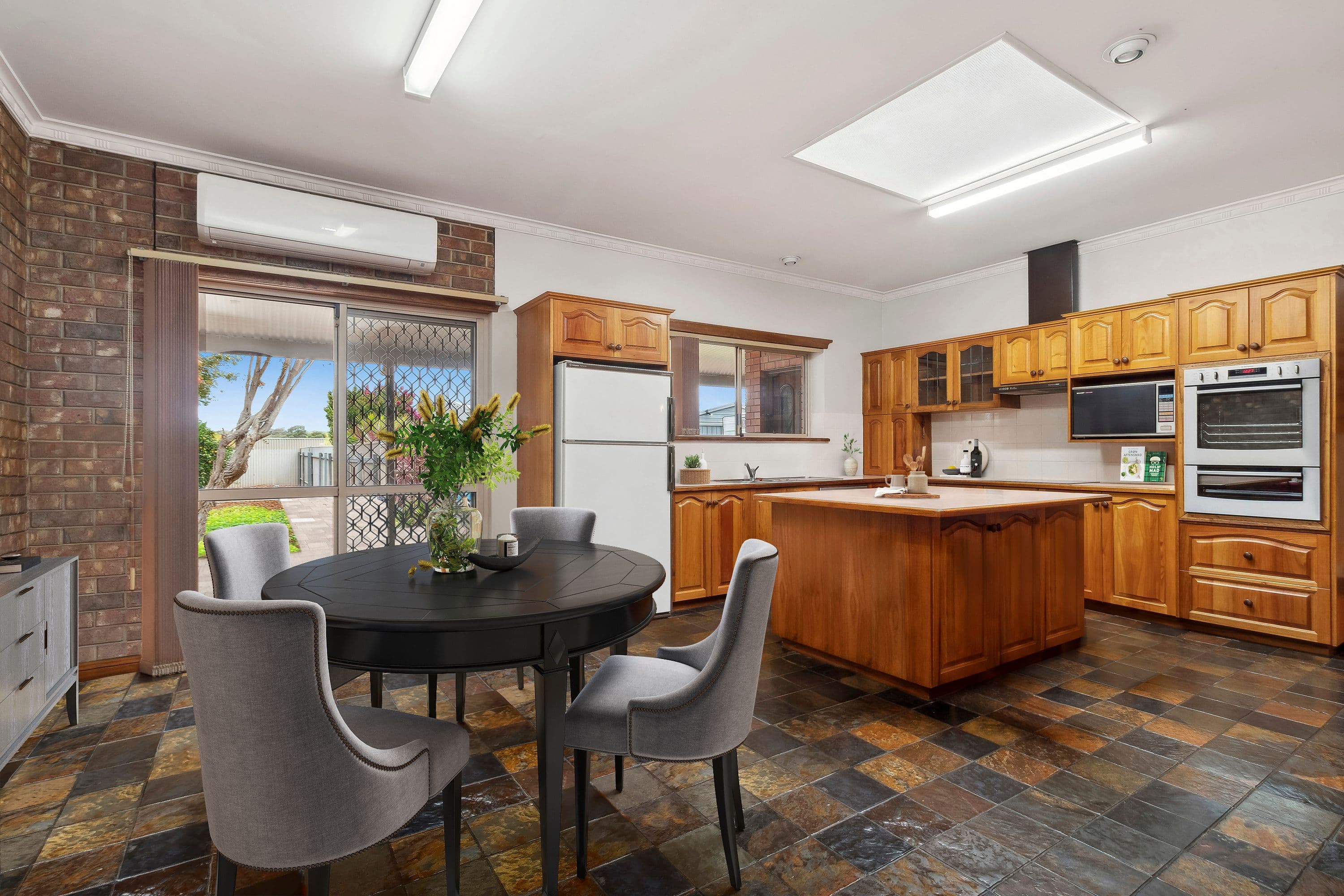 33 Hooper Road, Strathalbyn SA 5255, Strathalbyn - Thumbnail 4