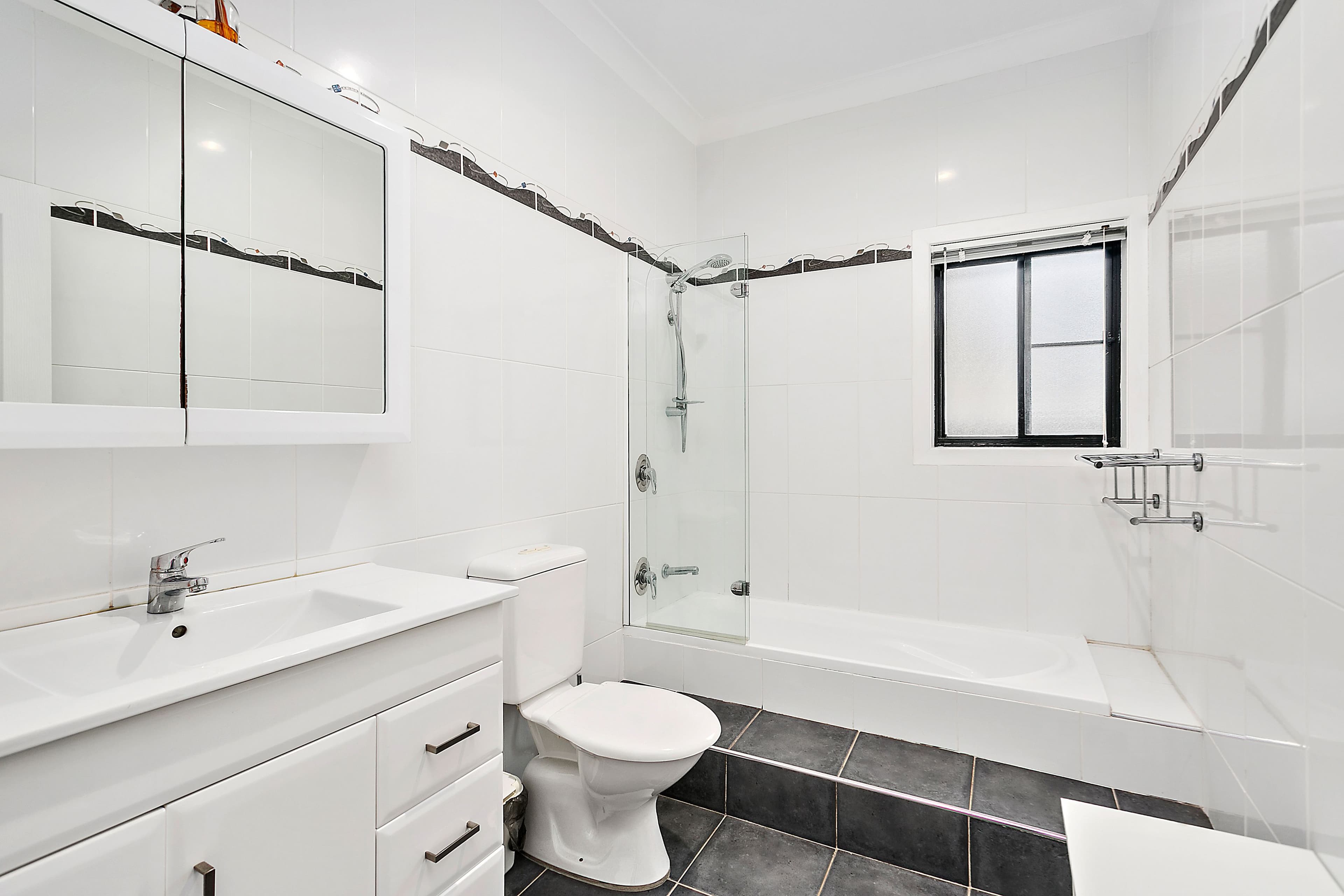 10 Adelaide Place, Shellharbour - Thumbnail 8