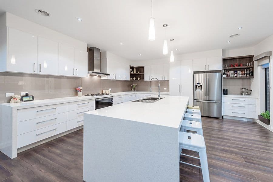 25 Falkland Road, Craigieburn VIC 3064, Craigieburn - Thumbnail 2