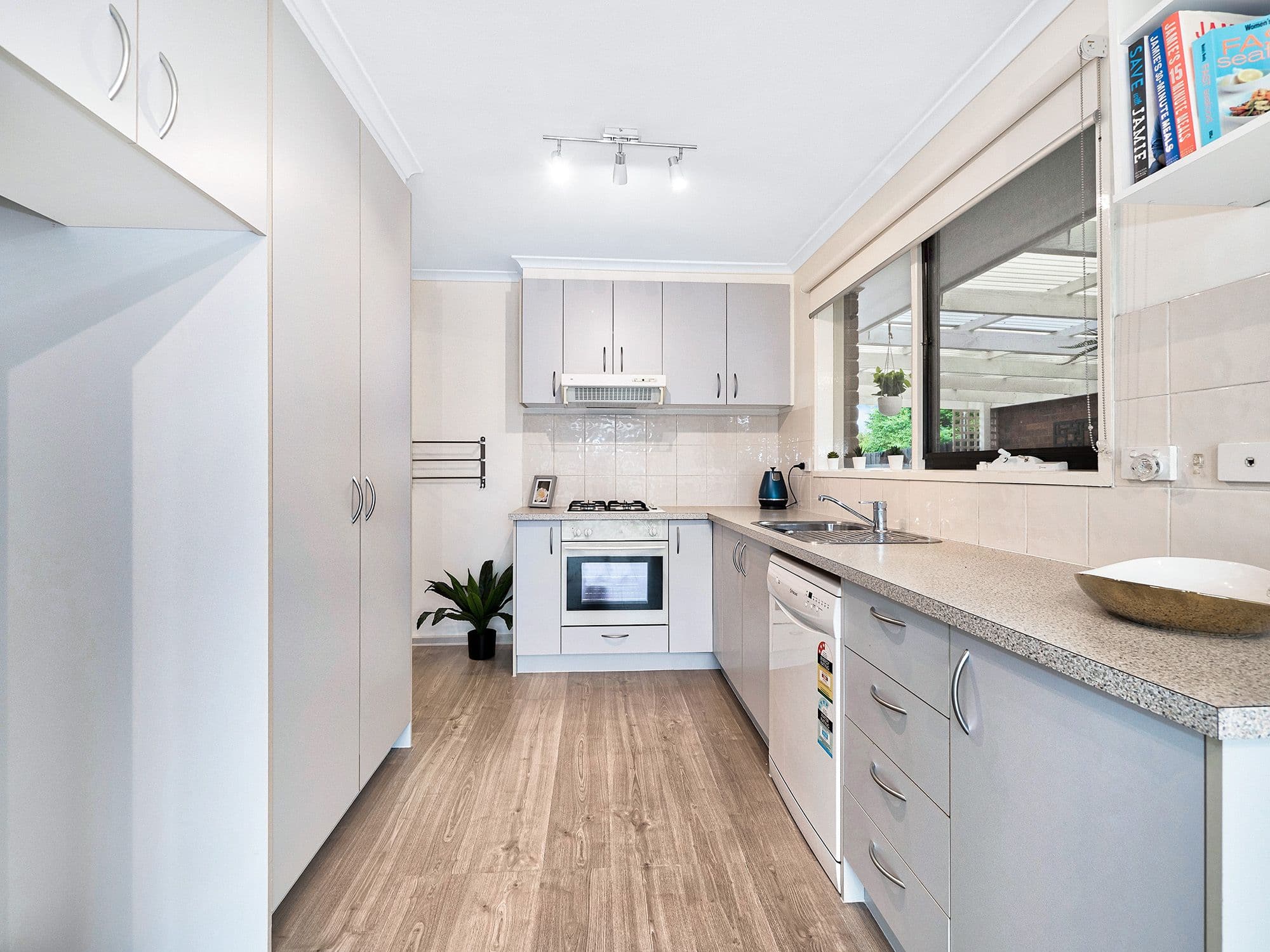 5 Cairns Road, Hampton Park VIC 3976, Hampton Park - Thumbnail 5
