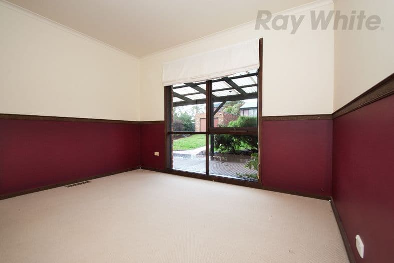 13 SPRINGSONG PASS, CHIRNSIDE PARK VIC 3116, Chirnside Park - Thumbnail 8