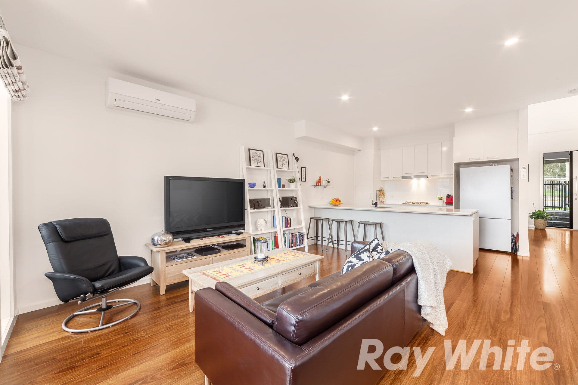 56 Stellar Place, Bundoora VIC 3083, Bundoora - Thumbnail 5