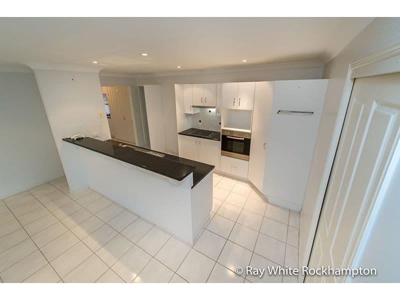 10 Satinwood Avenue, Norman Gardens QLD 4701, Norman Gardens - Thumbnail 4