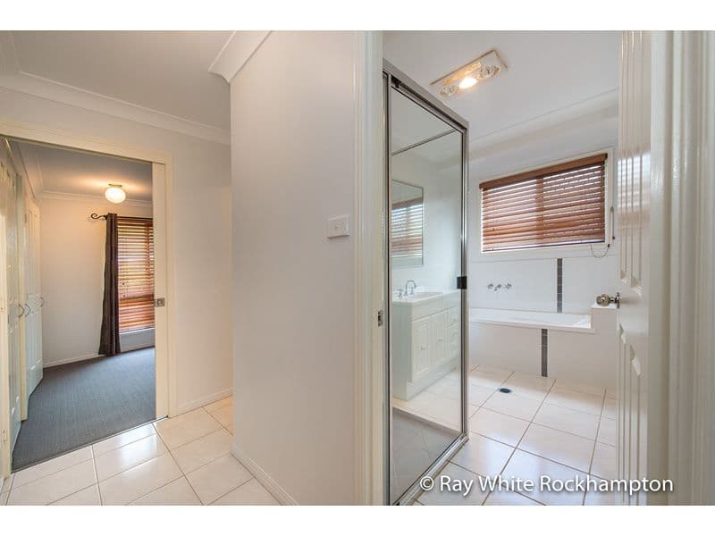 10 Satinwood Avenue, Norman Gardens QLD 4701, Norman Gardens - Thumbnail 5