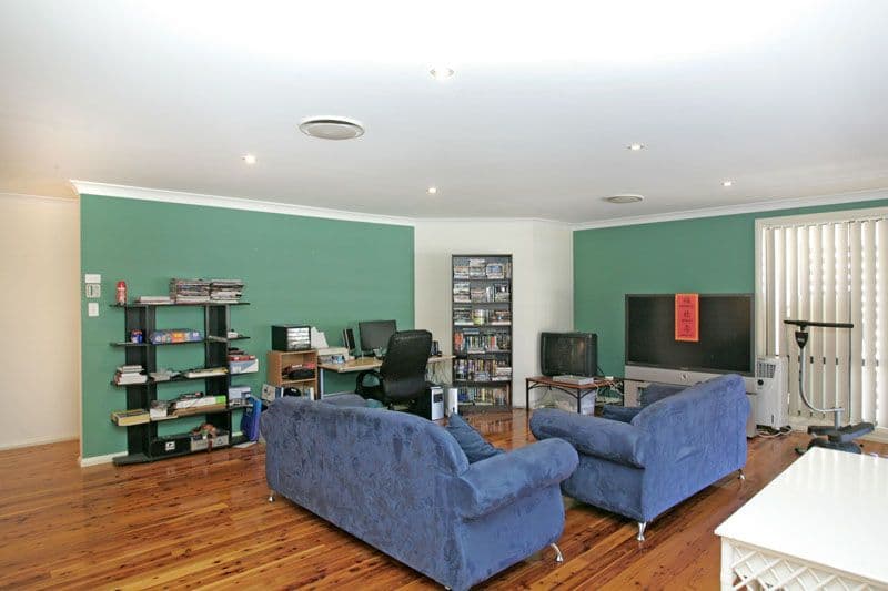 7 Highberry Street, WOONGARRAH NSW 2259, Woongarrah - Thumbnail 5