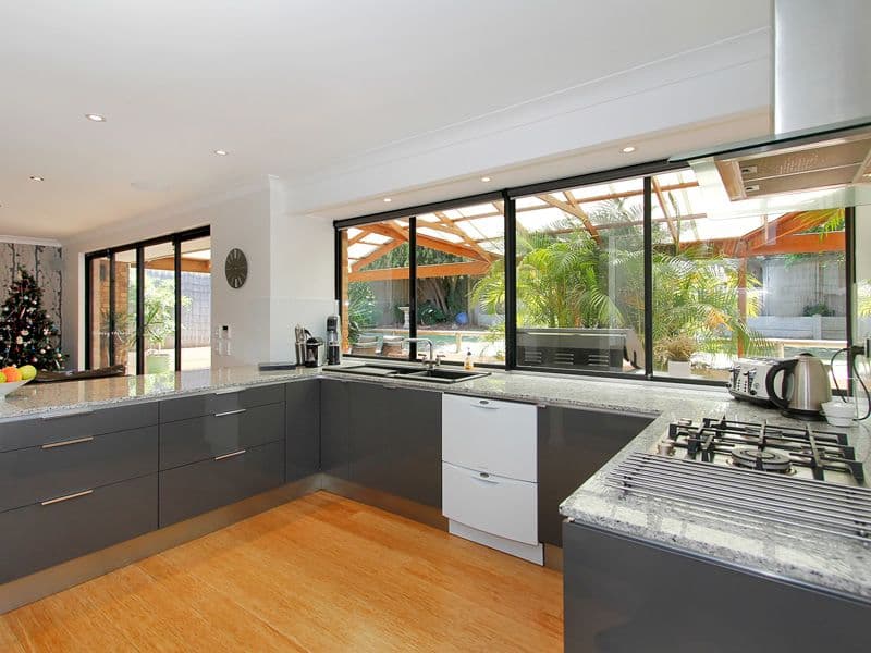15 Ferncroft Way, KINGSLEY WA 6026, Kingsley - Thumbnail 5