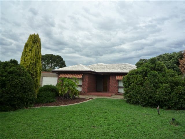 11 Zenobia Crescent, MODBURY NORTH SA 5092, Modbury North - Image 1