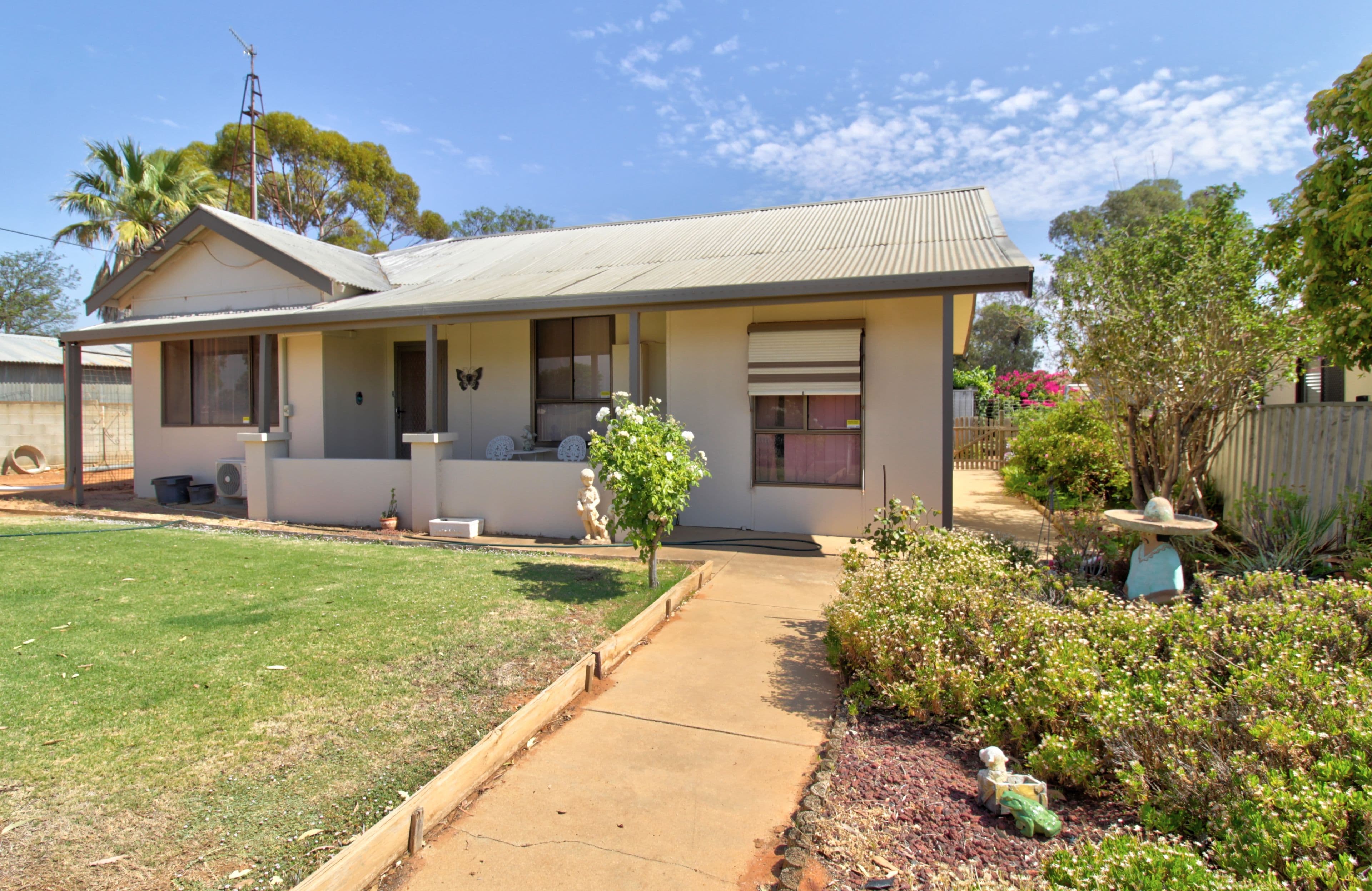 8 Dickerson Street, Barmera SA 5345, Barmera - Image 1