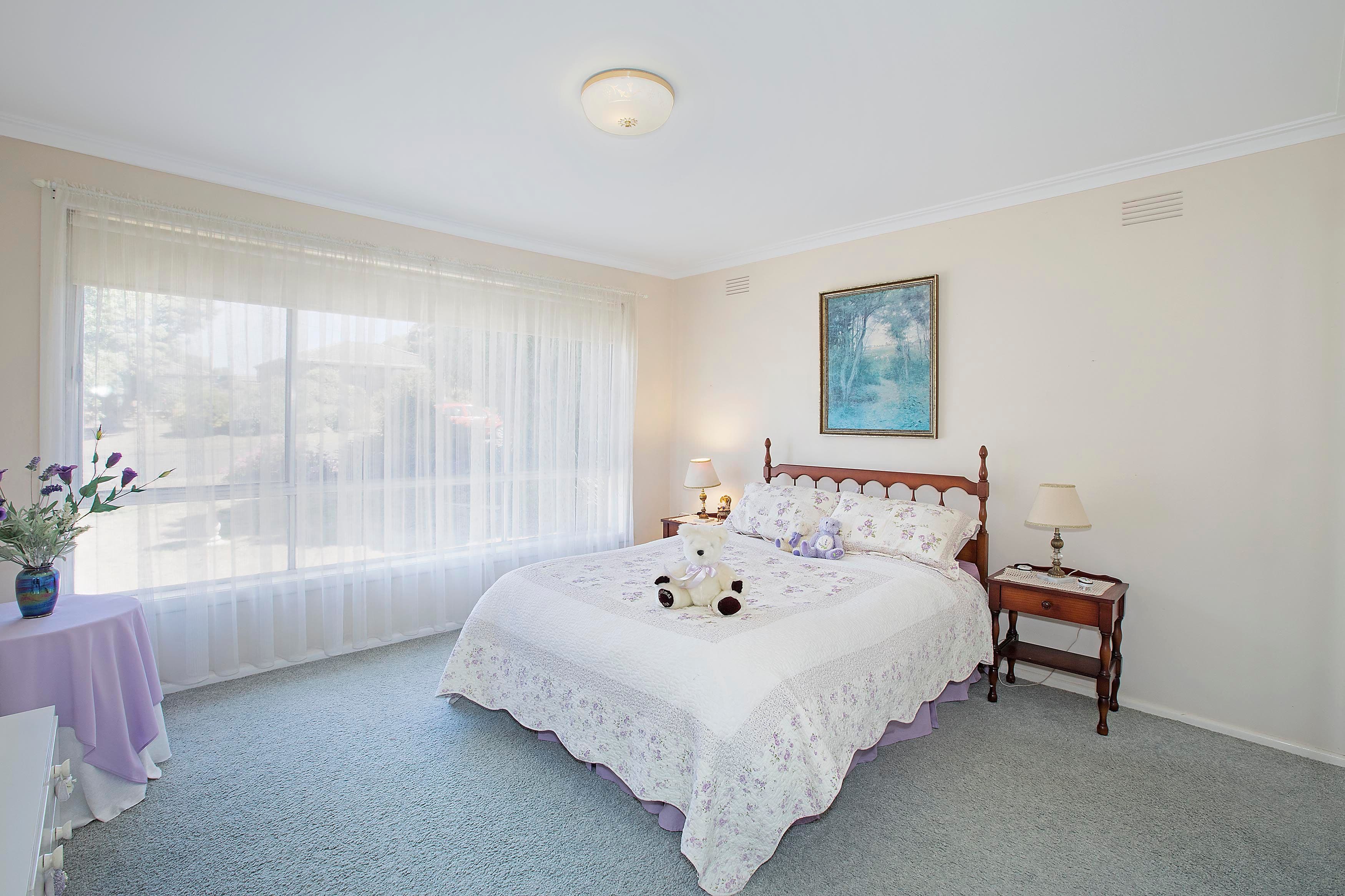 15 Amberley Court, Highton VIC 3216, Highton - Thumbnail 3