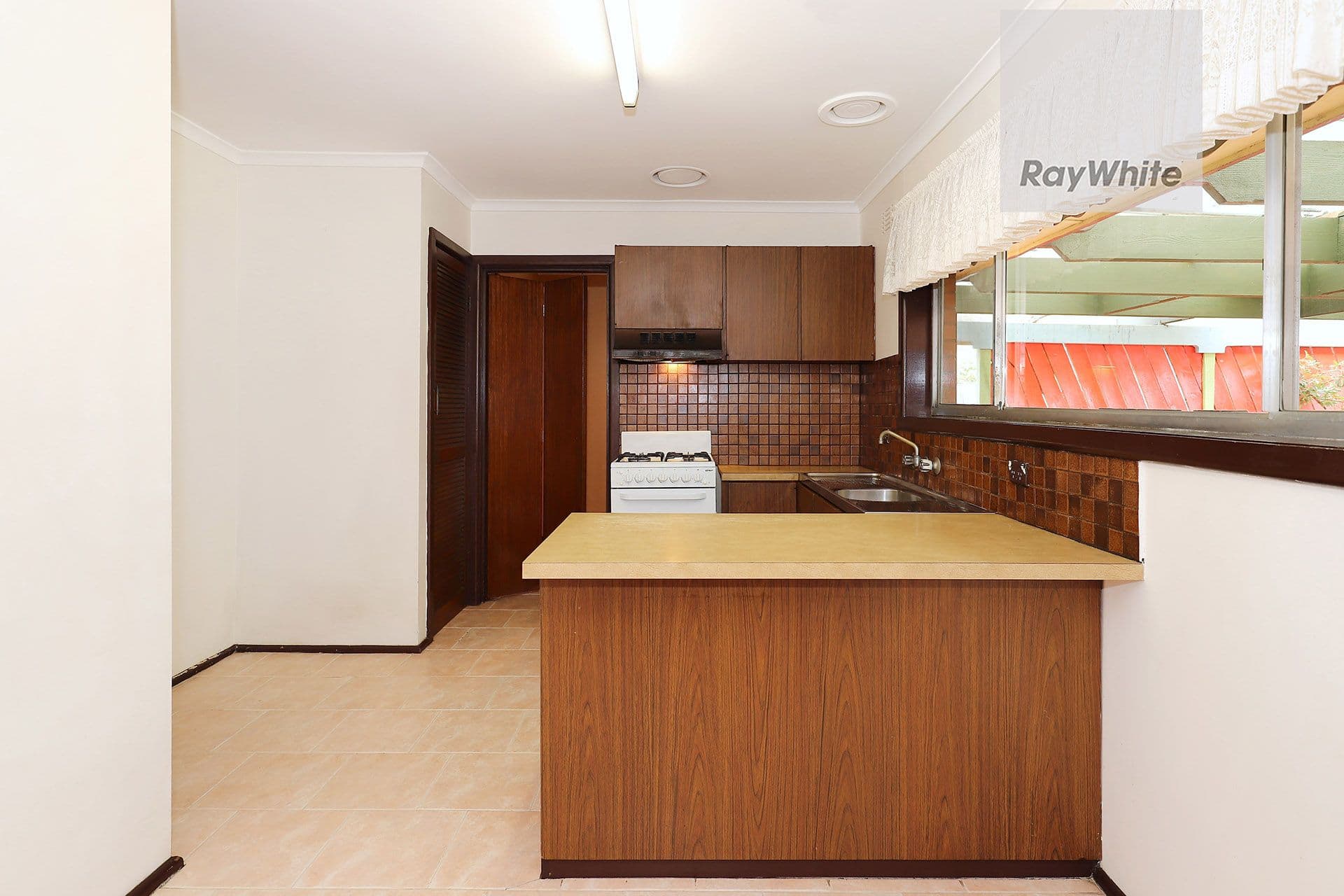 17 Aylesbury Crescent, Gladstone Park VIC 3043, Gladstone Park - Thumbnail 7