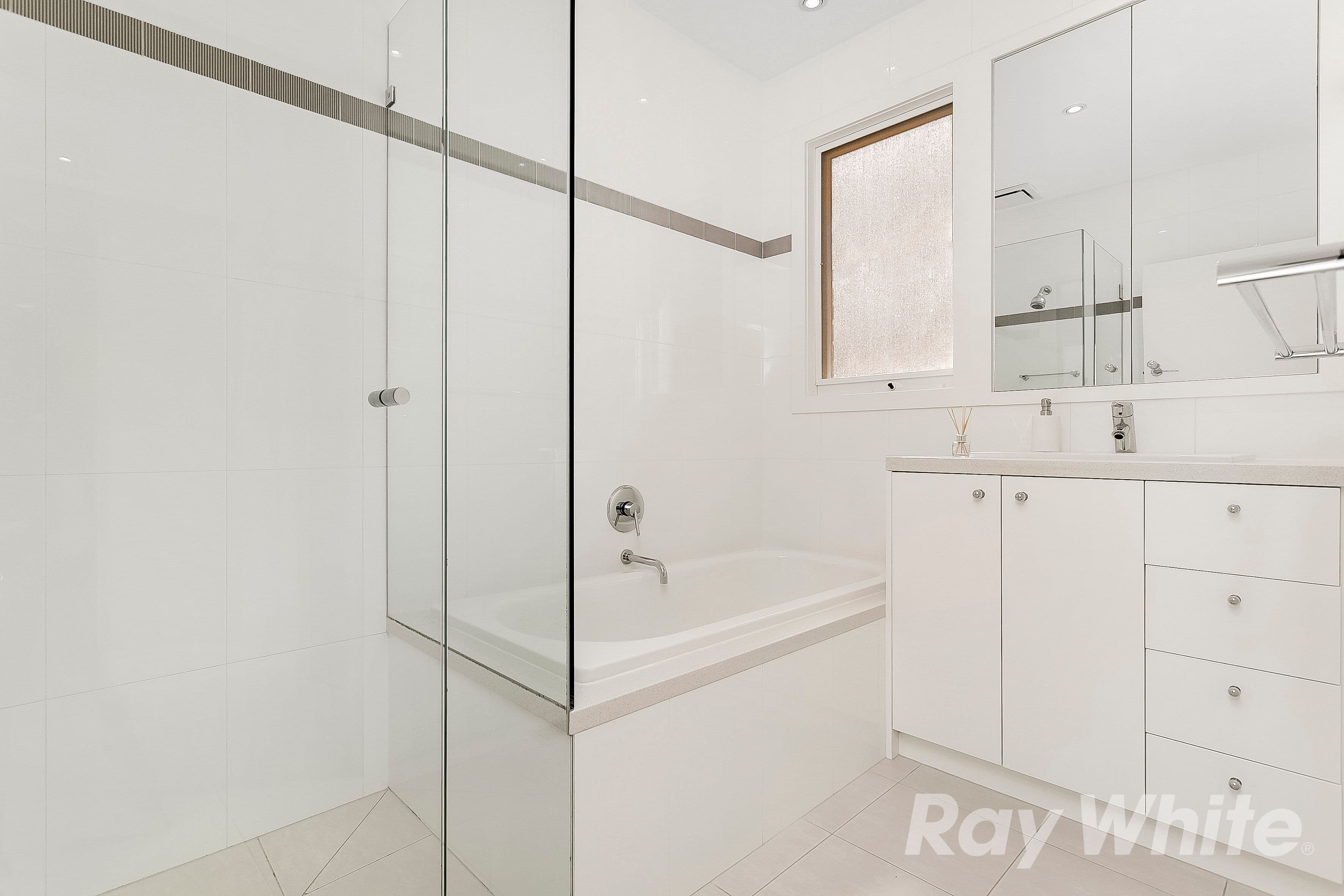43 Ranfurlie Drive, Glen Waverley VIC 3150, Glen Waverley - Thumbnail 7