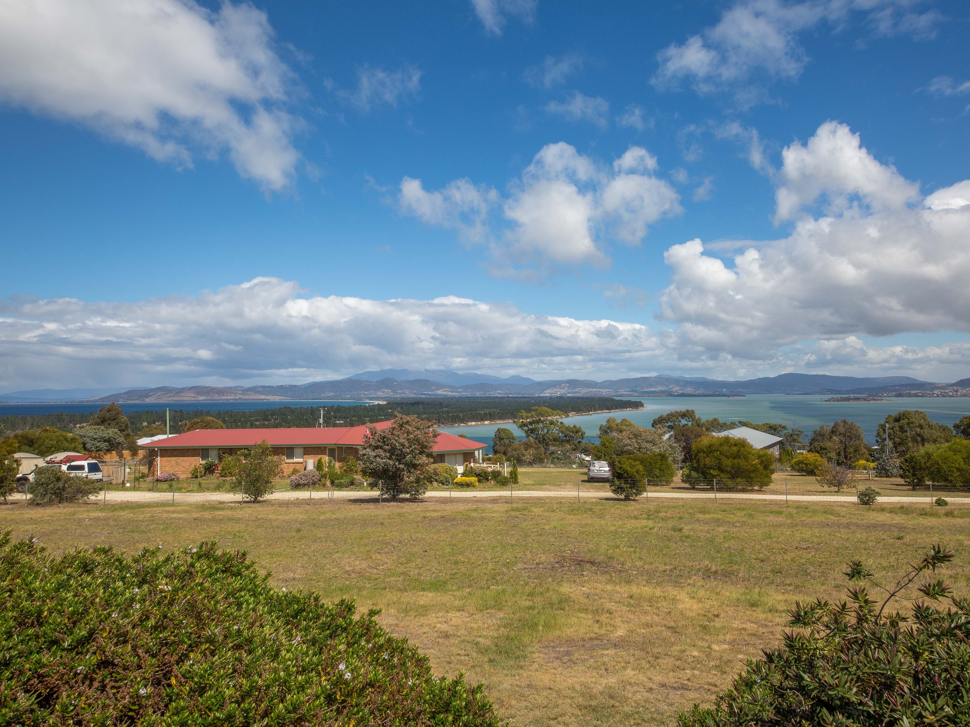 19 Wards Avenue, Lewisham TAS 7173, Lewisham - Thumbnail 2