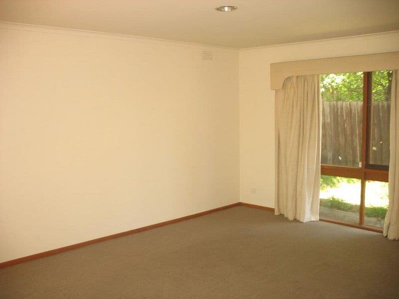 2 Millar Road, TULLAMARINE VIC 3043, Tullamarine - Thumbnail 4